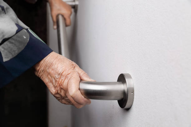 CuVerro Copper Grab Bar In Use